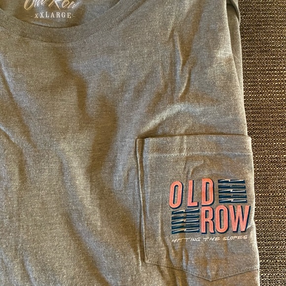 Old Row Men’s T-Shirt - Picture 2 of 2